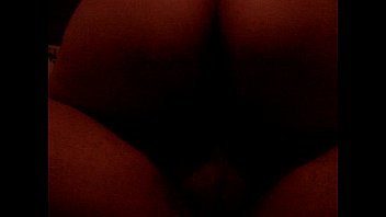 Preview 1 of Mammy Bandies Fuck - Esfregando gostoso no meu amigo