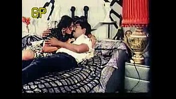 Preview 1 of Hd Video Full Hd Video - mallumovieshotshots-02