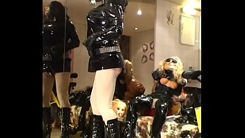 Preview 4 of Anal Asian Skinny Thin - Roxina2005GlamourGirls280205.WMV