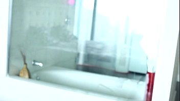 Preview 1 of Pissa Pussy - Brenda
