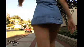 Preview 3 of Cindy Arizona - TeasersVod.158.Lola.Banks-Upskirt