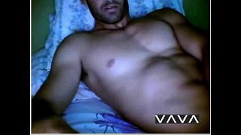 Preview 3 of Room 2 Girls 1 Boy - Fl&aacute_vio -Salva vidas SC