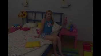 Preview 1 of Mulher Pega Np Pau No Onibus - girls alone fuck your xvid