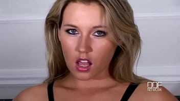 Preview 1 of Up Sized - Sexy blonde babe Cherry Jul