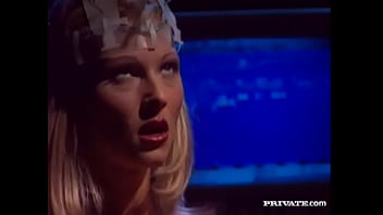Preview 4 of Angel Rush Money Cash - Kata Lynn Makes Dru Berrymore Cum in This Science Fiction Spoof