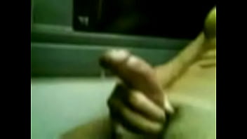Preview 4 of Scul Garl Sex - safadinhos.net -  Punheta no &ocirc_nibus