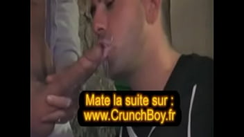 Preview 2 of Amateur Busty Teenie - je baise le cul de mon pote hetero comme une lope