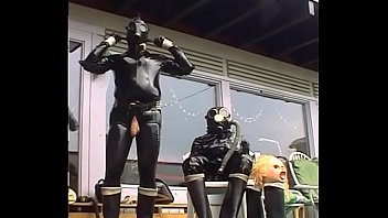 Preview 4 of Girls Boy Exofuck Pro - Roxina2007FetishRubberSluOut280404XL.WMV