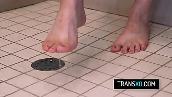 Preview 1 of Saxe Garl Xxx Videos - Hot trans teen Lain Arbor masturbates in the shower