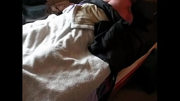 Preview 1 of Jaal Mp4 - Guy on Bed