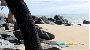 Preview 3 of Indo Batam Xxx - Beach masturbation EB