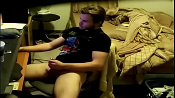 Preview 3 of Mina Rs - str8-guy-plays-with-himself