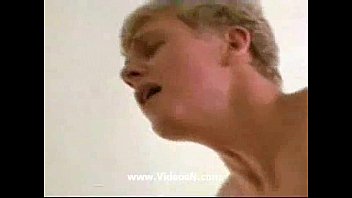 Preview 4 of Hansika Motvani Bathrom - KELLY PRESTON fucked by young boy