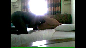 Preview 3 of Amuatre - Cumming in White Chick