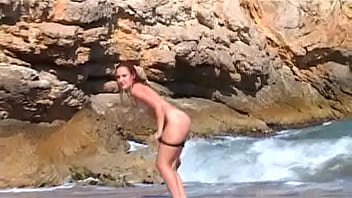 Preview 2 of Vocing A Big Girl - lola bella at sea