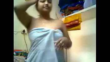 Preview 4 of Playboy Tv Foursome Survivor - tamil aunty recordin herself and showing her boobs ..
