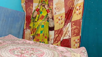Preview 1 of Mi Hermano Durmiendo Desnudo - Indian newly married women dogi style painful fuck xxx