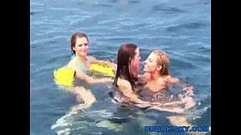 Preview 4 of Ceb Sex - Teens Swimming Topless