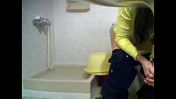 Preview 2 of Japaness Housemaid - toi2.AVI