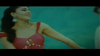 Preview 3 of Hidden Mom Mom - YouTube - Vettaikaaran - Oru Chinna Thamarai Good Quality.avi