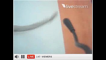 Preview 4 of Freed Code - Viadinhos dan&ccedil_ando na Twitcam