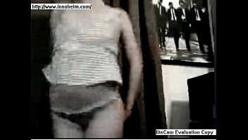 Preview 1 of Old Pusi Sex - brittsuza webcam chat strip