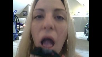 Preview 4 of Xxx Ja Pak - Blond eating her juice pantie