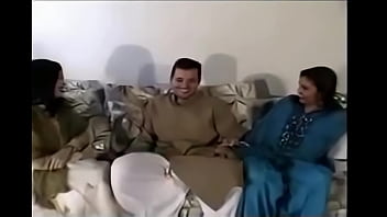 Preview 1 of Dinil Dpage3 - NASEEM SINDHI GIRL SEXY TALK WITH HER BF PT2