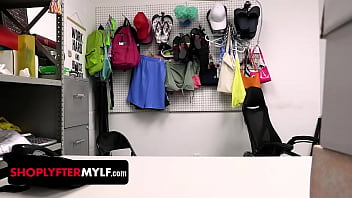Preview 1 of Korea Shop - Victoria Zdrok Was Caught Having Sex With A Stranger In One Of The Dressing Rooms At The Mall