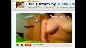 Preview 3 of Indian Woman Group Sex In Forest - Twitcam da Safada da Alexa de Pirituba