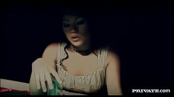 Preview 3 of Frame Vishnu Sex - Lady Mai Offers up Her Own Poker Face for a Cum Load