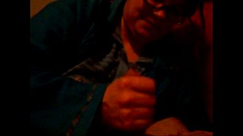 Preview 4 of Mom Luisa Takes - la puta de mi novia me come la polla