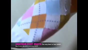 Preview 3 of Indnoesia Janda Goyang - HOT FUCKING UGG BOOTS