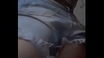 Preview 4 of Dj Soda Xxxx Fuck - Putinha gostosa mostrando pro namorado como deseja sair em p&uacute_blico com ele,  exibindo a bunda grande dela pra todo mundo ver que &eacute_ a ninfeta safada do seu dono
