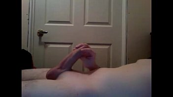 Preview 1 of Espain Video Porno - Freshly shaved and cumming on myself