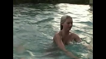 Preview 3 of Mlf Classico - Alison Angel in het zwembad - Celebs   Babes - 123video