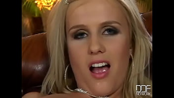 Preview 4 of Xxx Facce - We&#039_ve got the angles on Keira!