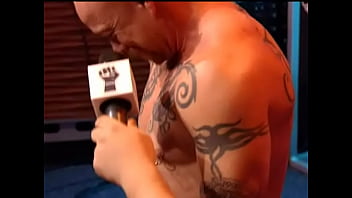Preview 2 of Seachetv Vk - Buck Angel riding Sybian Orgasme Machine,  Howard Stern