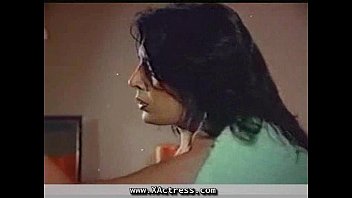 Preview 1 of Porn Bhai Movi - zerrin egeliler old Turkish sex erotic movie sex scene hairy