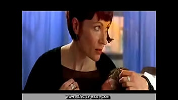 Preview 4 of Xxxy Garl - Rhondda Findleton Feeds Her Cute b.
