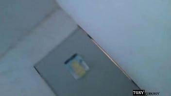 Preview 4 of Bbc Fuck Stealing - POR EL CULO,  AUNQUE LE DUELA: por vengarse de su exnovio,  solita se lo meti&oacute_ en el culo y me di&oacute_ sentones hasta que le sali&oacute_ un pedote. Oops,  hoyo equivocado anal doloroso nena infiel