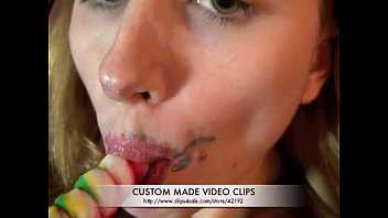 Preview 3 of New Old Milf Hd Xnxx - LOLLIPOP LICKING TEEN