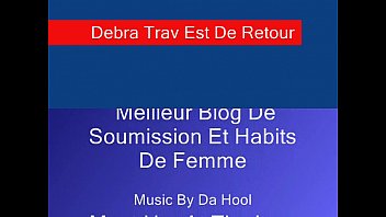 Preview 1 of Tube Mom Busty - Debra Trav Est De Retour