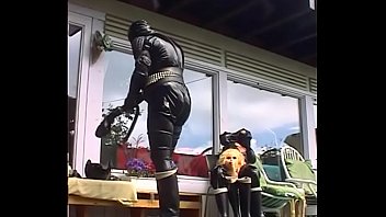 Preview 2 of Lesbian Cute Hear - RoxinaRetroRubberOxLatexAndGasmask100604XXL.WMV