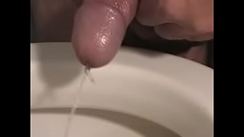 Preview 2 of Xoxoxo Hoop - toilet piss 011