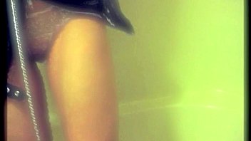 Preview 4 of Shower Seduced Mom - Vinyle Slut Tokyo Liquid