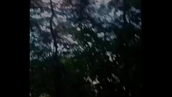 Preview 3 of Blwjob Xxx Video - Hoje eu to fazendo uma caminhada no mato depois da academia,  pqp que canseira ?