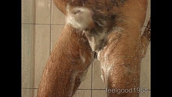 Preview 3 of Big Ass White Big Cock - Schaumstrahler