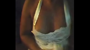 Preview 2 of Two Girl One Big Black Dick - Troia che si spoglia in cam,  dal vivo,  ripresa di nascosto