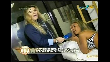 Preview 3 of Dasi Samll Girls - Valesca Popozuda - Medindo Silicone
